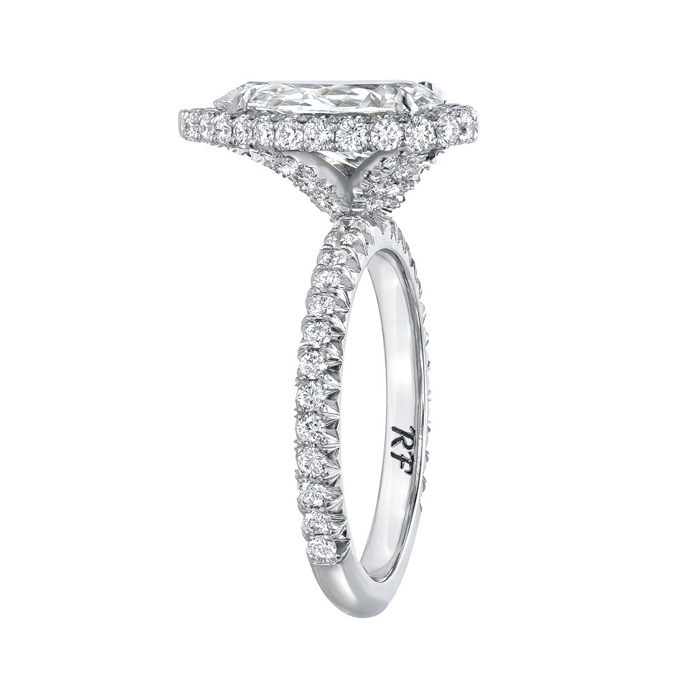 Palma: 1.5 carat round diamond engagement ring